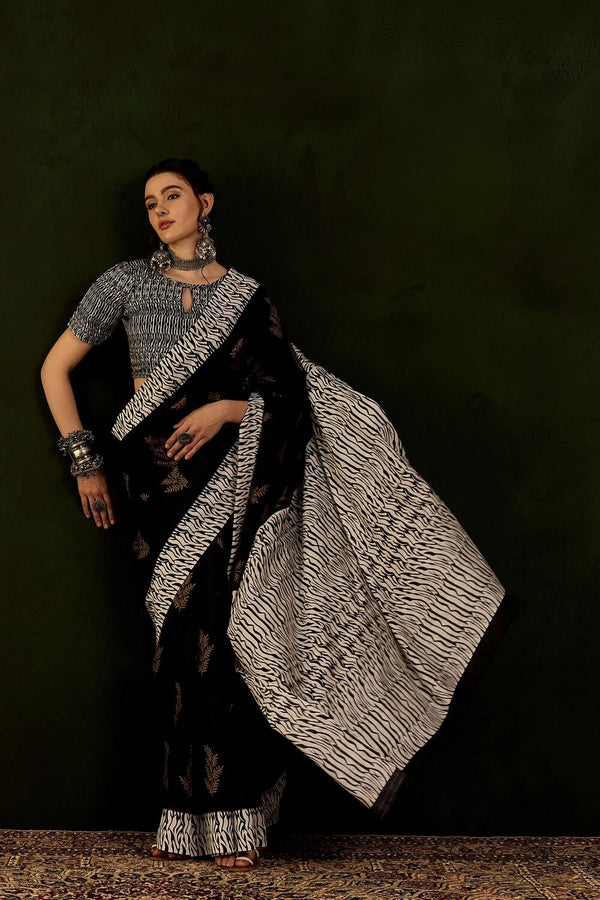 Womaniya Bhagalpuri – Draped in Natural Grace