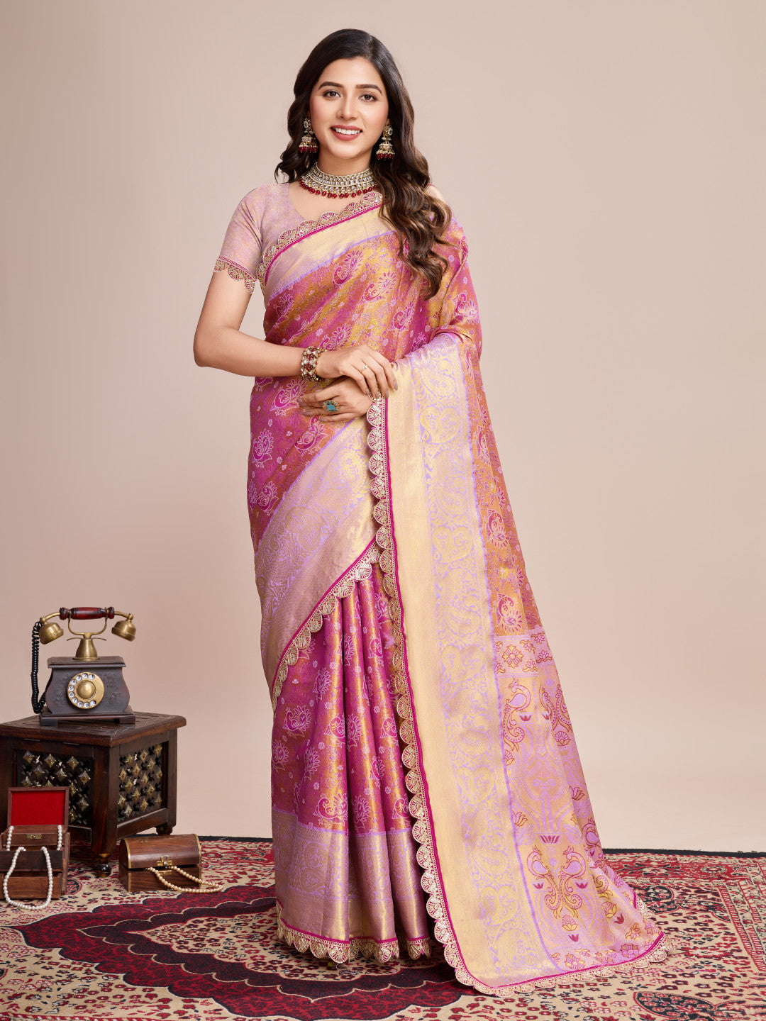 Pink kanjivaram silk saree with zari weaving work
