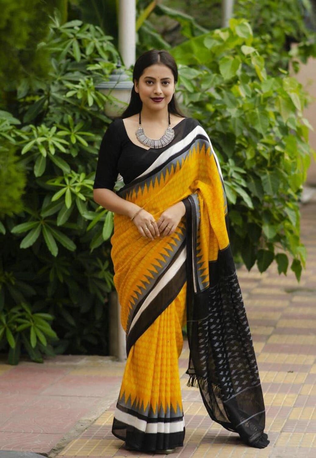 Yellow soft linen cotton saree with digital printed work