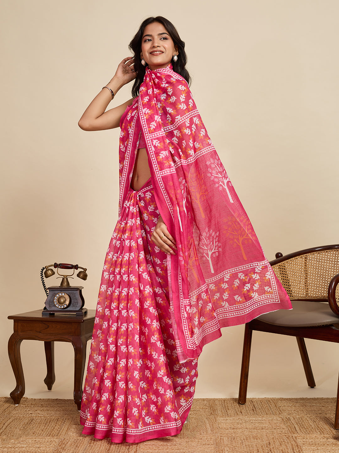 Pink linen cotton saree with digital printed work and silver zari border