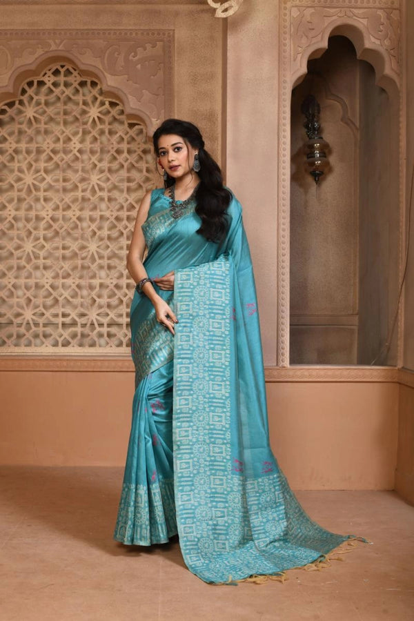 Kalavatia handloom raw silk saree with woven design