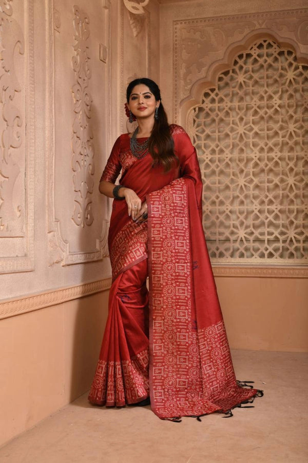 Kalavatia handloom raw silk saree with woven design