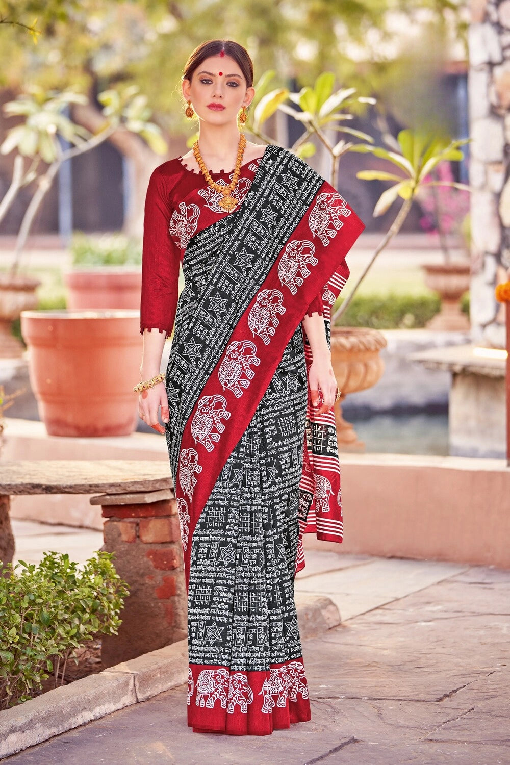 Womaniya Saree – Bhagalpuri Weaves, Timelessly Yours