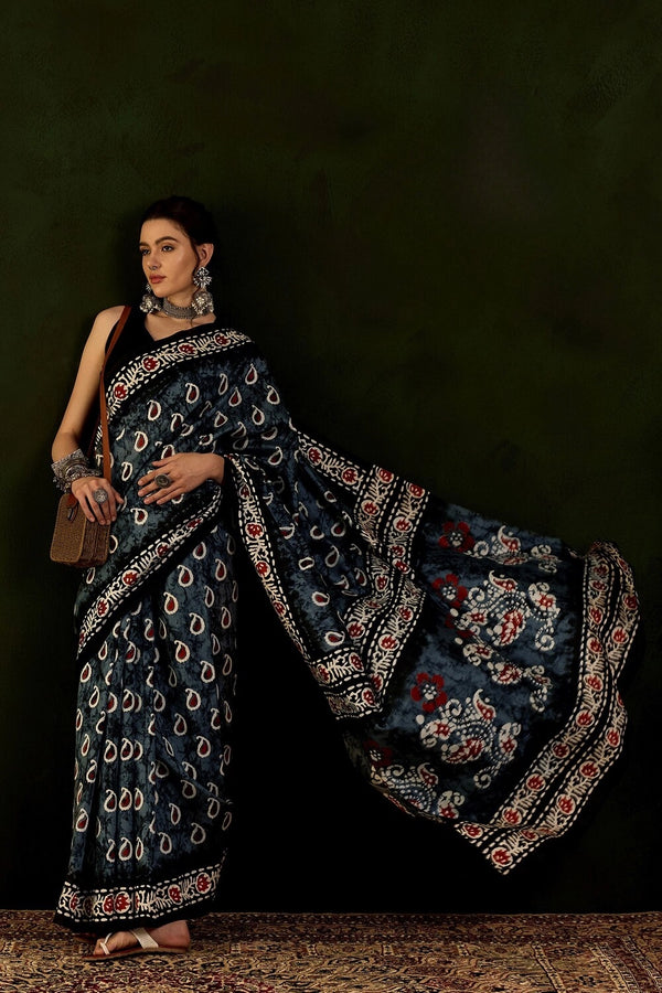 Womaniya Bhagalpuri – Draped in Natural Grace