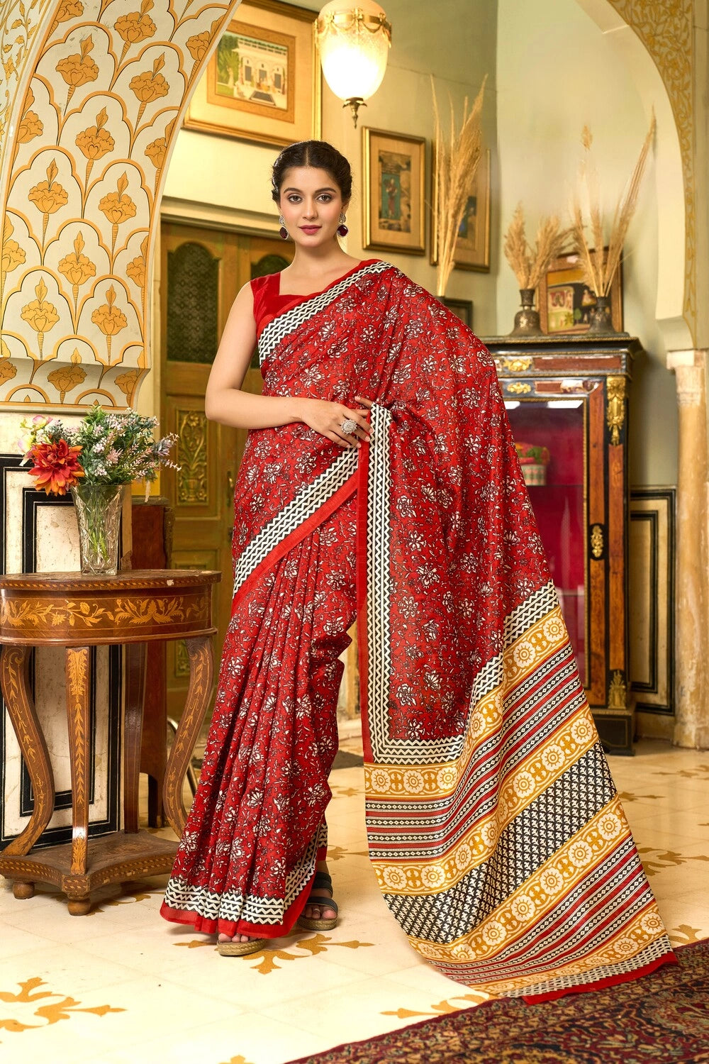 Womaniya Bhagalpuri – Lightweight Luxury, Effortless Charm