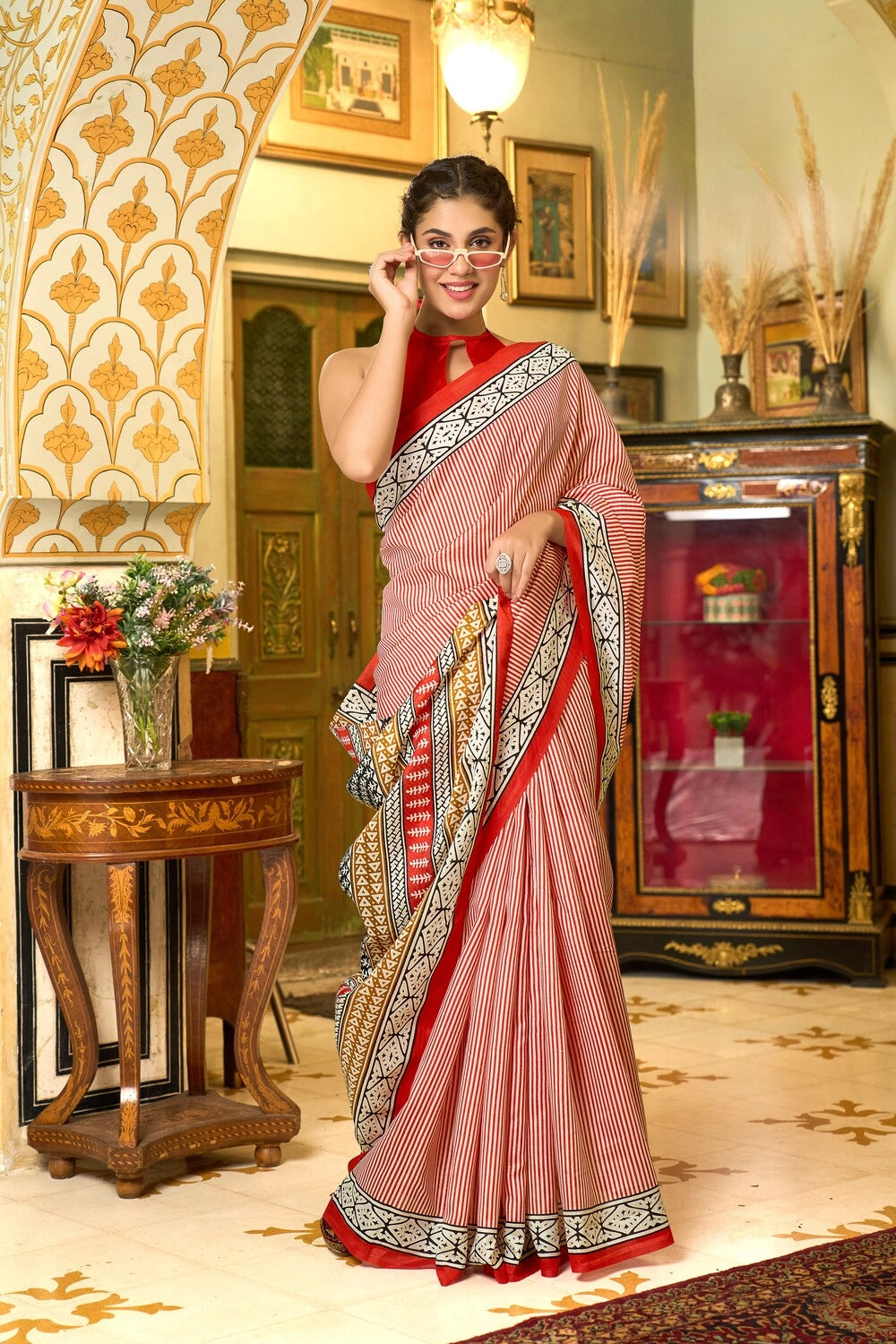 Womaniya Bhagalpuri – Lightweight Luxury, Effortless Charm