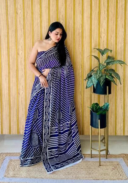 Fancy Rangeen crepe silk saree with digital bandhej printed work