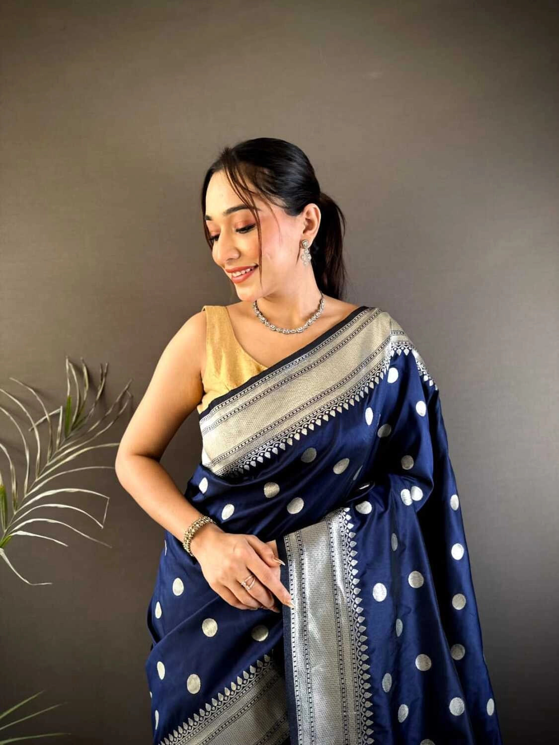 Navy blue Nath paithani silk saree with zari weaving work