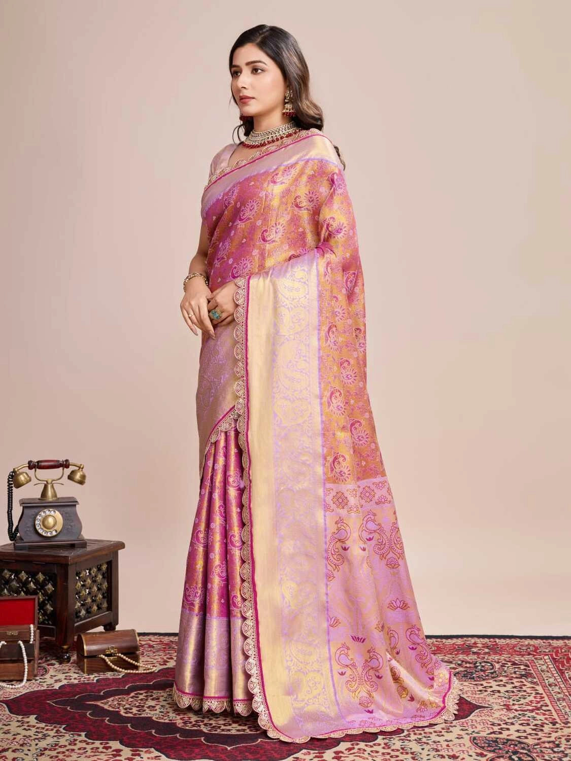Pink kanjivaram silk saree with zari weaving work