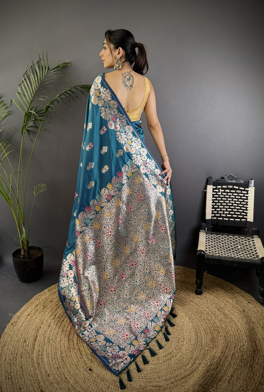 Firoji premium banarasi silk saree with meenakari zari weaving work