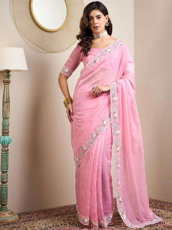 Parampara Weaves – Celebrating timeless craftsmanship