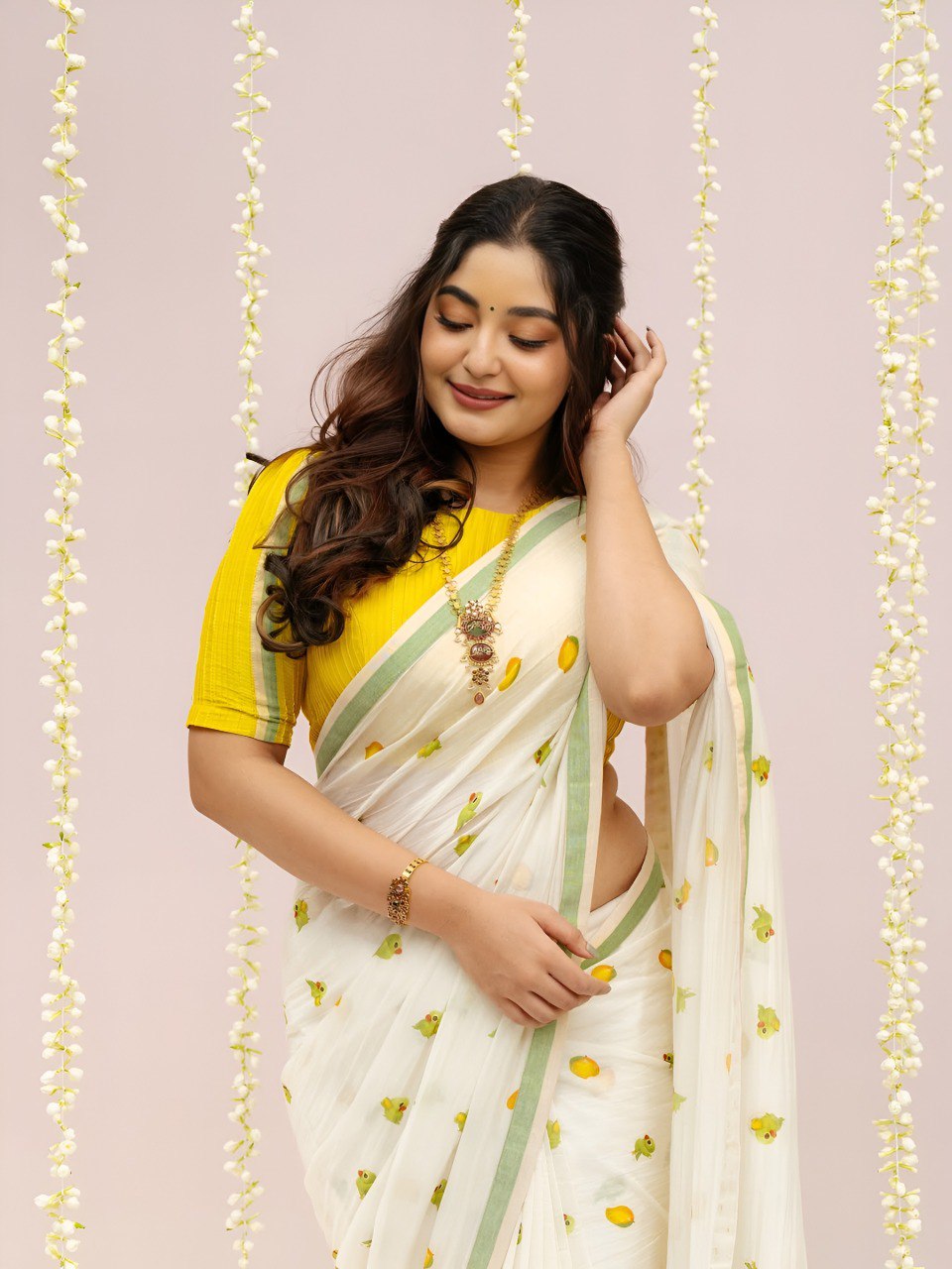 Trendy linen | White linen cotton saree with digital printed work