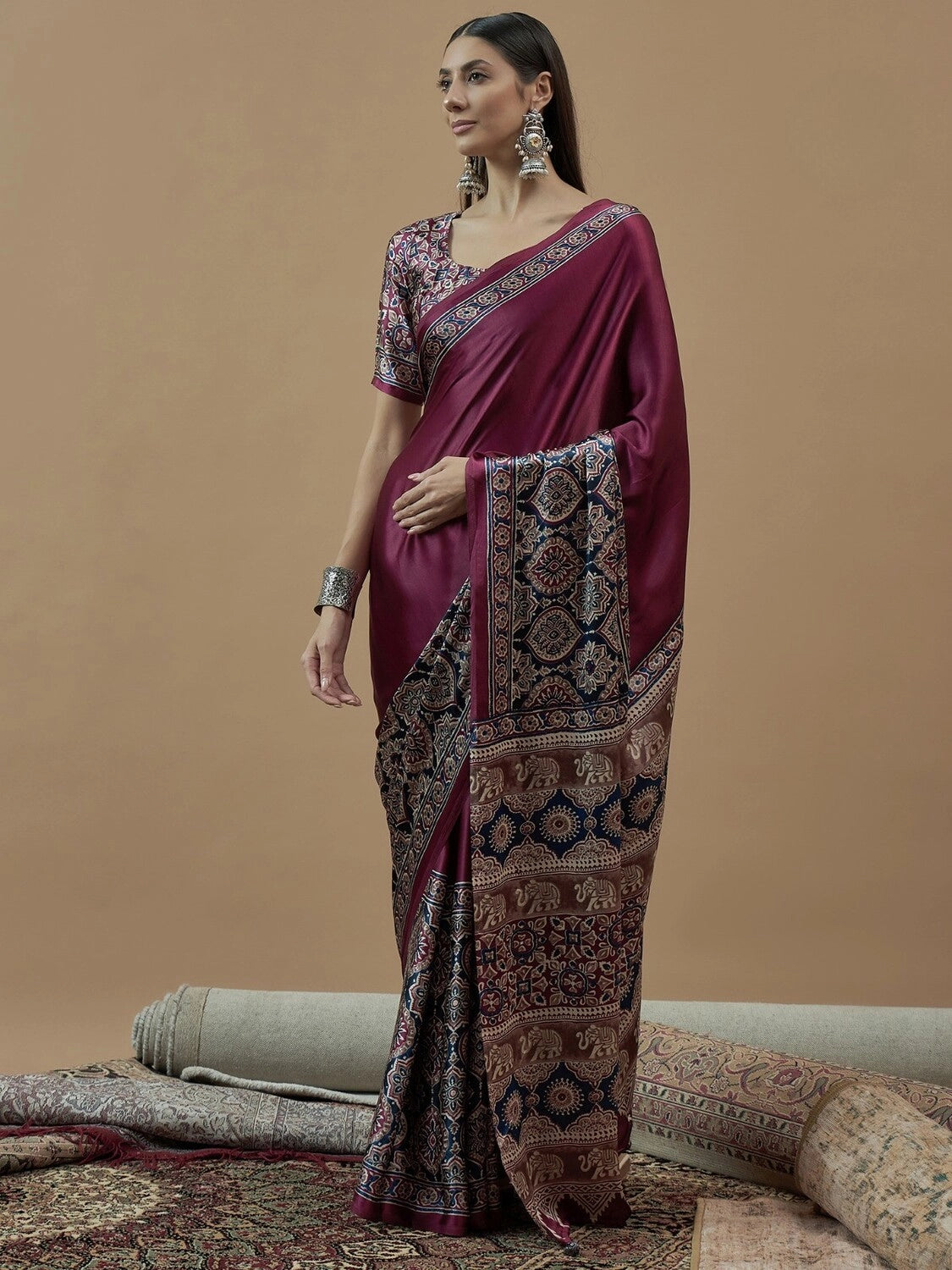 Riwaayat Ki Shobha (The Glory of Tradition)