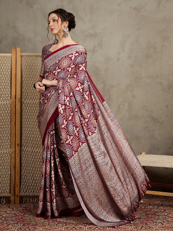 MoharVastra – Woven Grace, Sealed in Tradition