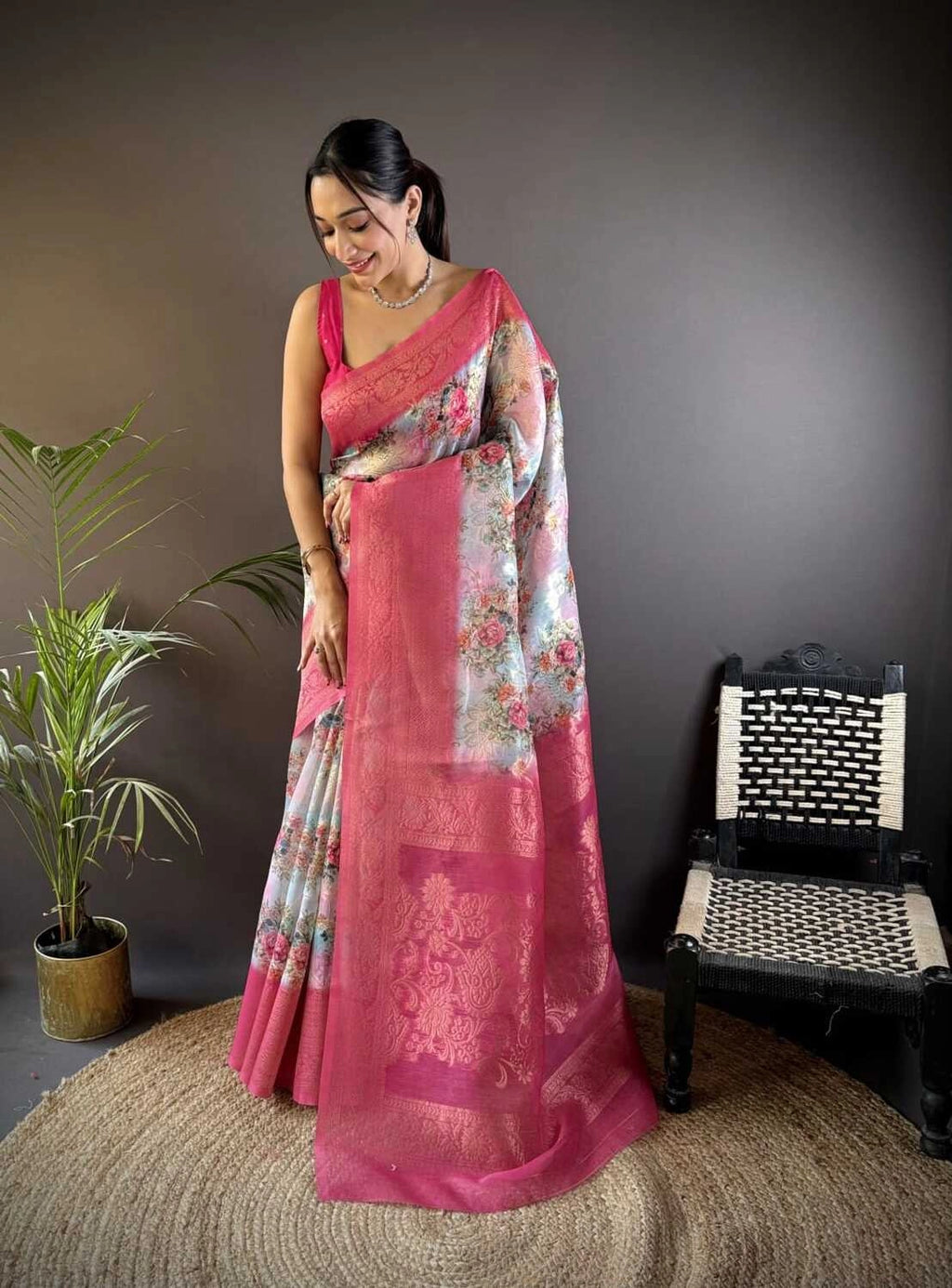 Fancy Pink linen silk saree with digital printed work