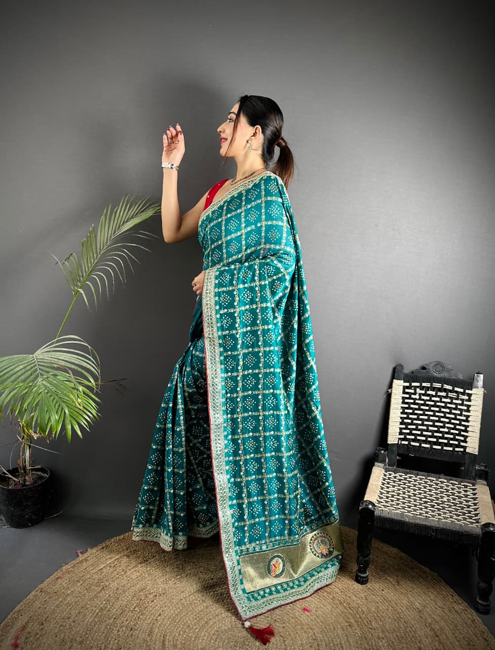 Rama green traditional blooming vichitra khadi bandhej silk saree with sequence work