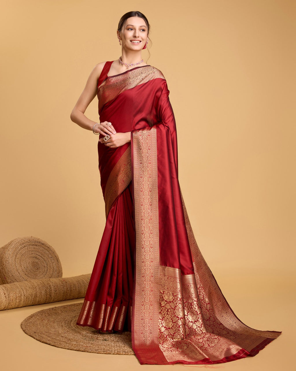 Red color soft kanchipuram silk saree with zari weaving work