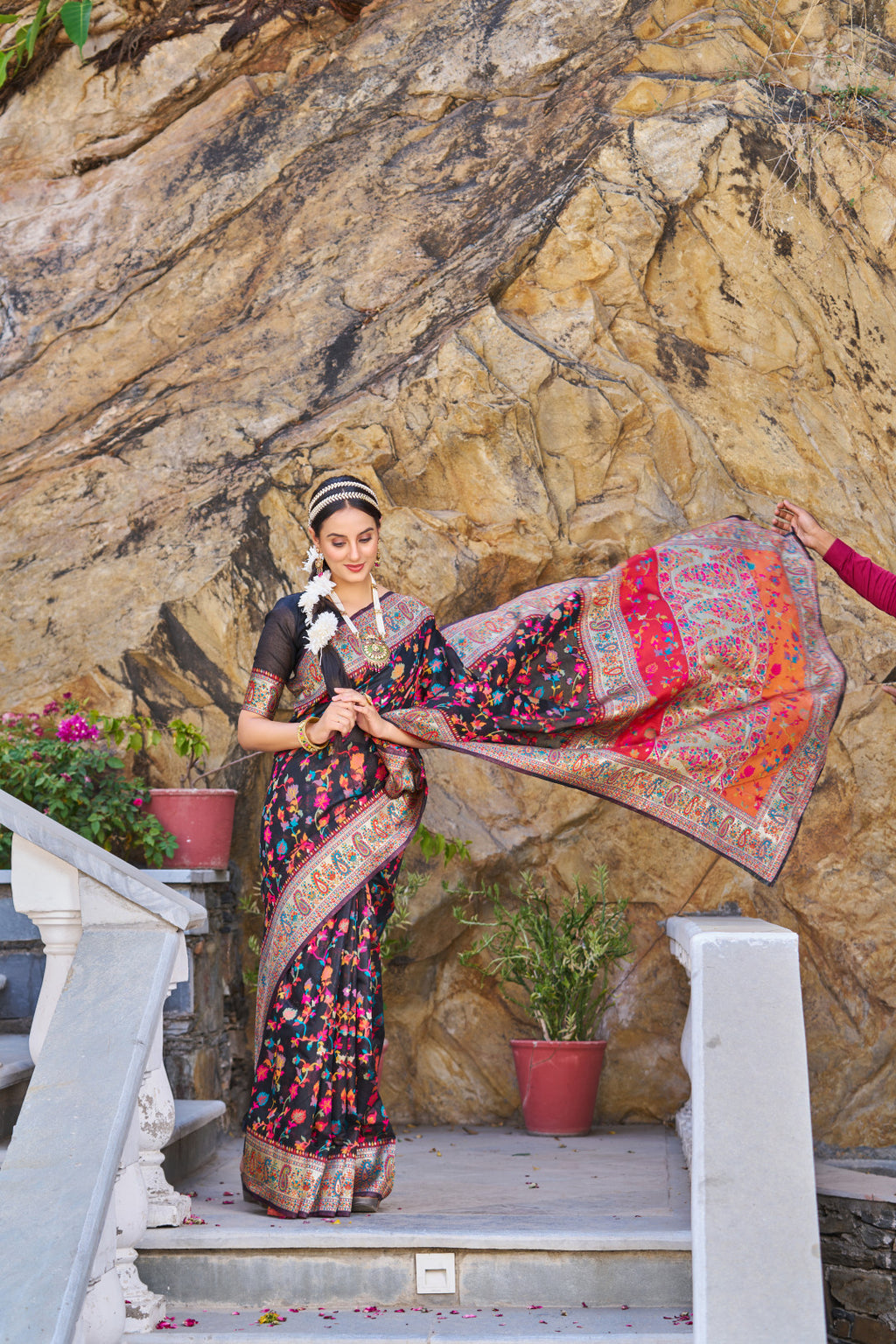 Black color banarasi silk saree with zari weaving work