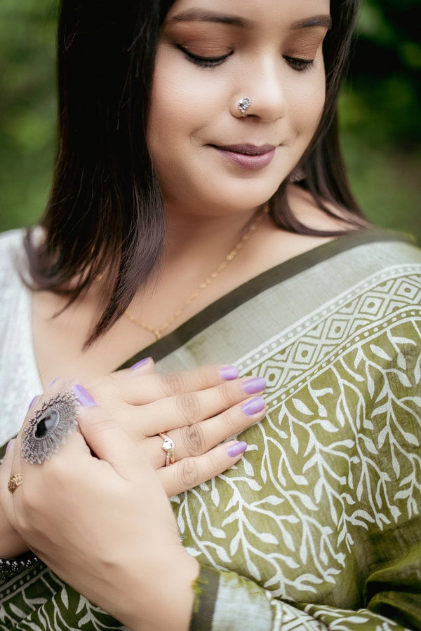 Mehendi Green Soft Cotton Handloom Saree