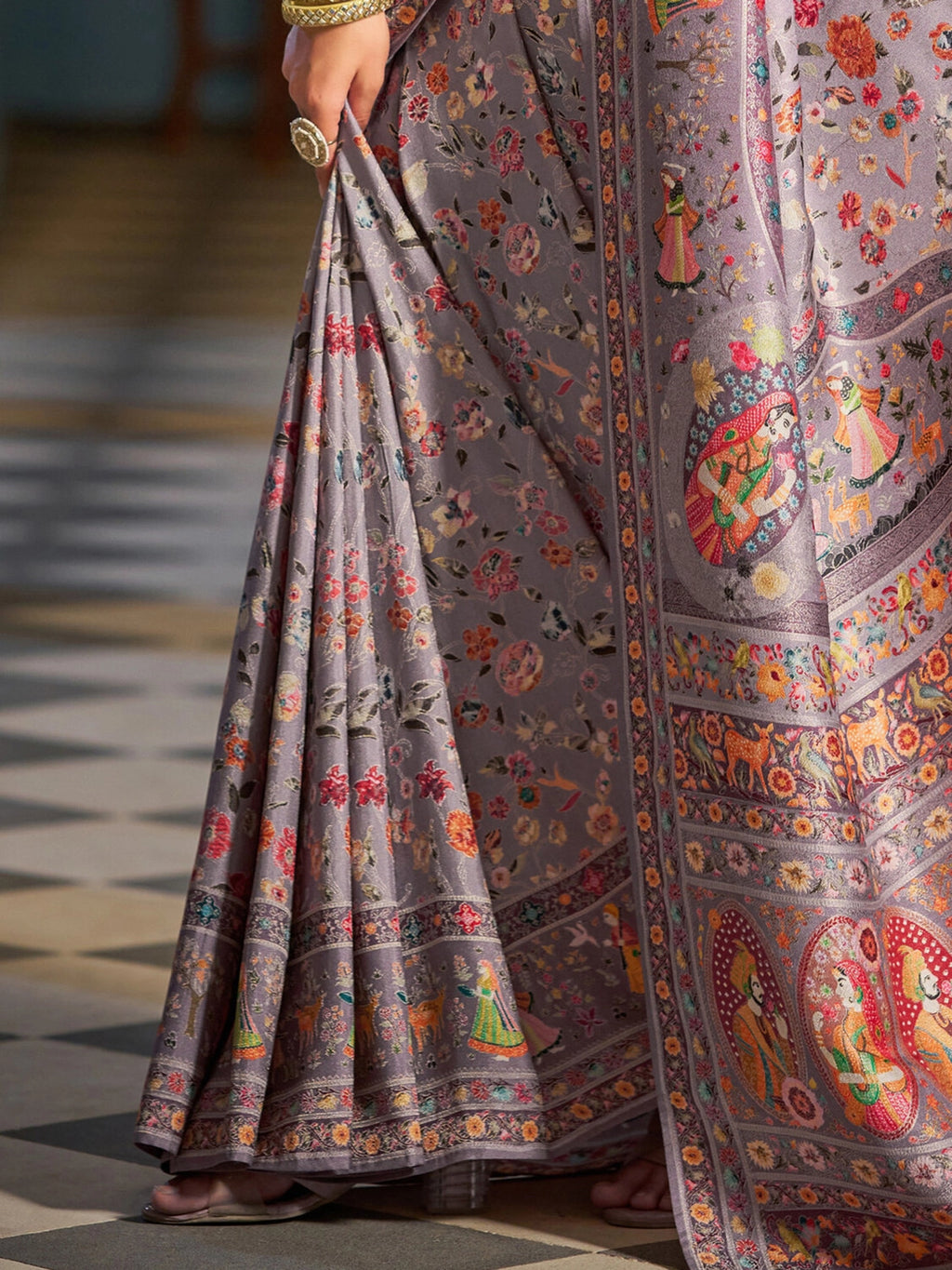 Lavender exclusive pure pashmina silk saree with woven design